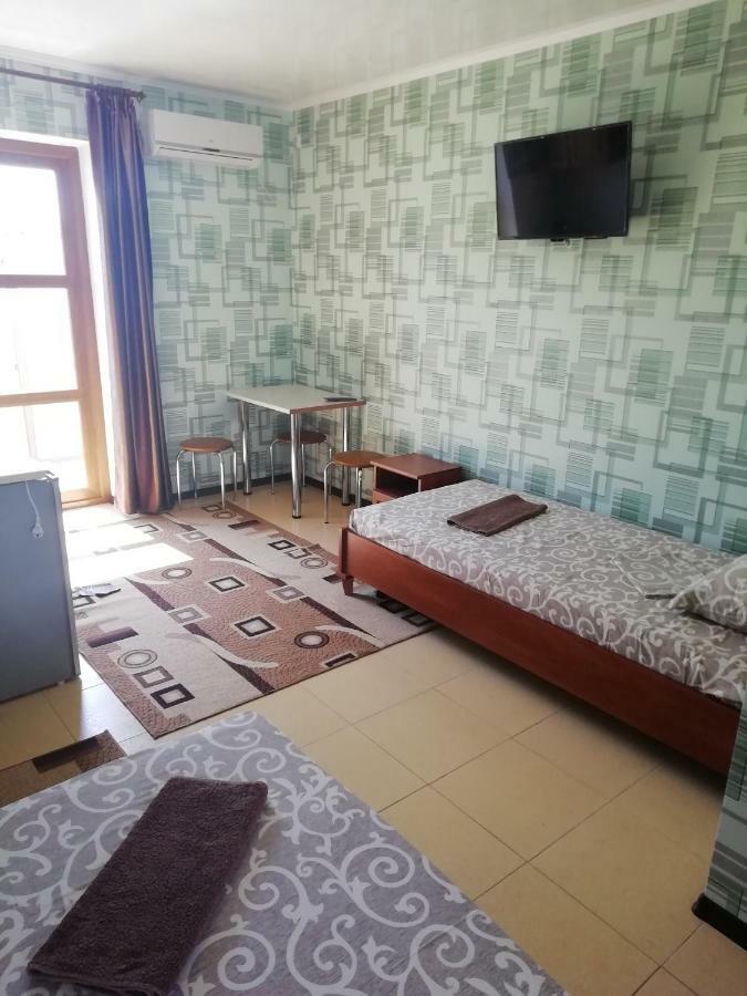 Aparthotel Solnechnaia Dacha Zatoka Pokoj fotografie