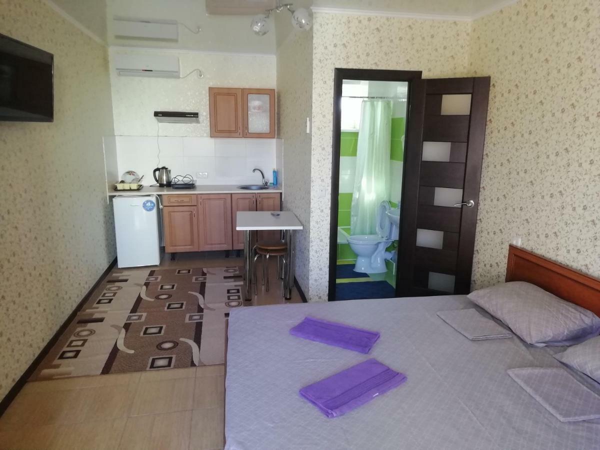 Aparthotel Solnechnaia Dacha Zatoka Pokoj fotografie